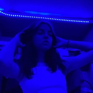 Meet your Posher, Izzy